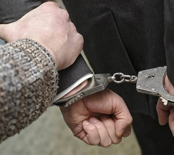 О НАРУШЕНИИ ПРАВА НА ЗАЩИТУ ПОДСУДИМОГО